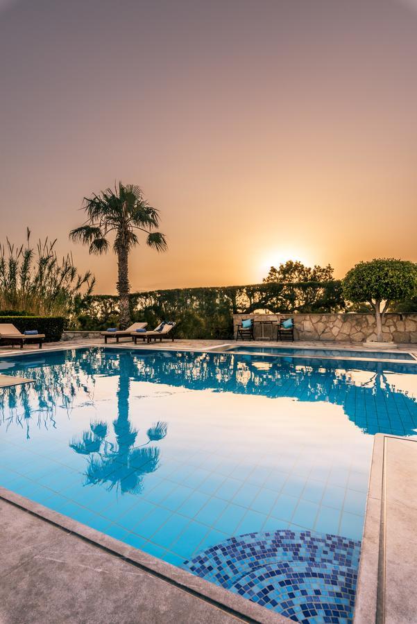 Oceanides Luxury Apartments Sitia  Exteriér fotografie